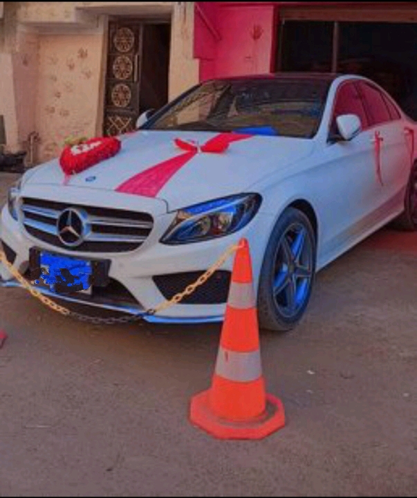 العسال كار لزفاف العروسين 